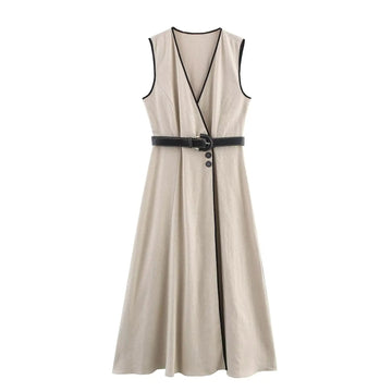 Vera | Vestido Midi Sin Mangas con Escote en V y Cinturón Decorativo