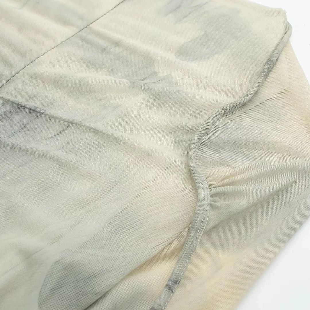Aura | Vestido Midi Asimétrico de Tul Estampado con Manga Única
