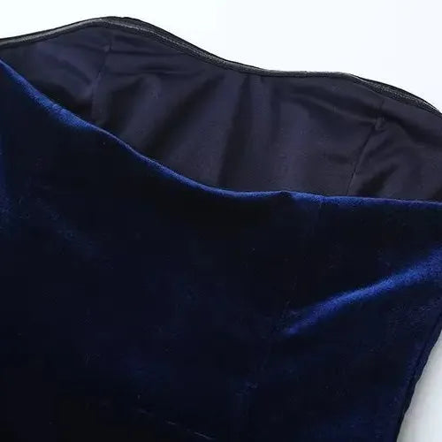 Noa | Vestido Mini de Terciopelo Sin Tirantes y Espalda Descubierta