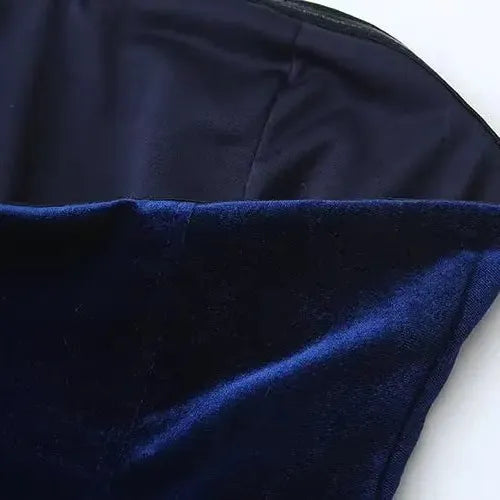 Noa | Vestido Mini de Terciopelo Sin Tirantes y Espalda Descubierta